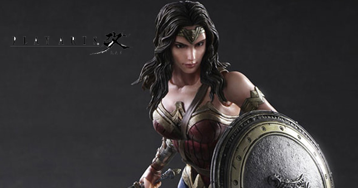 DC Comics Square Enix Play Arts Kai No.4 Wonder Woman, Batman Vs Superman