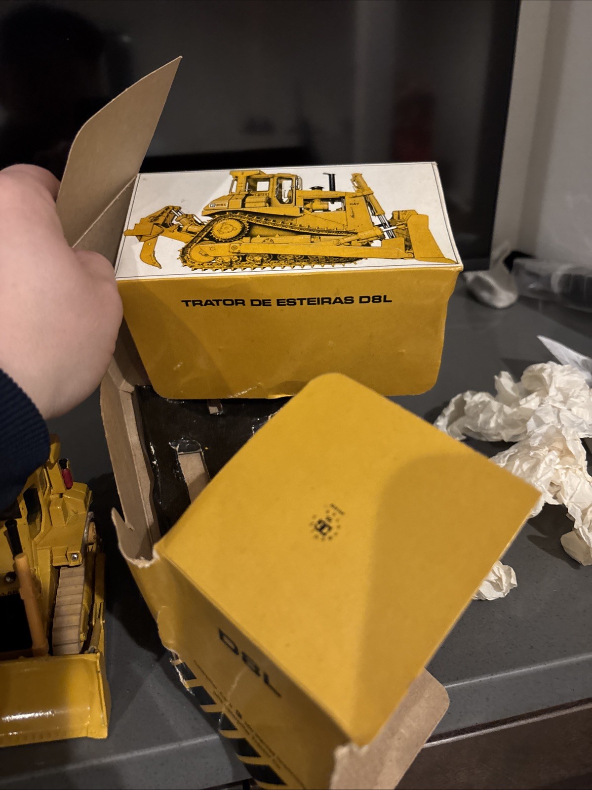 CAT D8L ARPA Bulldozer Diecast Construction Vehicle 1/50