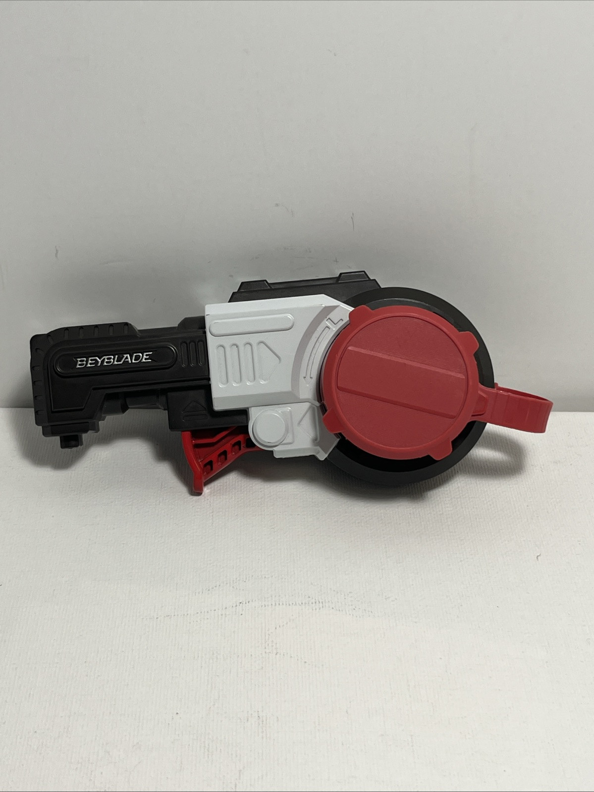 BEYBLADE Burst Turbo Slingshock Precision Strike Right/Left-Spin Launcher