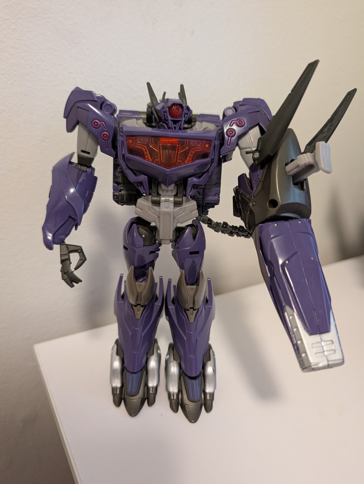 Transformers Prime Shockwave Beast Hunters Voyager Class Incomplete