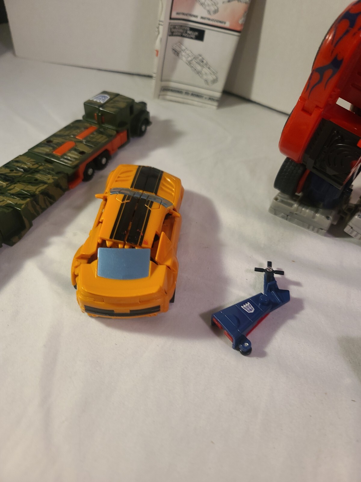 Transformers Lot Various Years Autobots Decepticons – Unsure if Complete