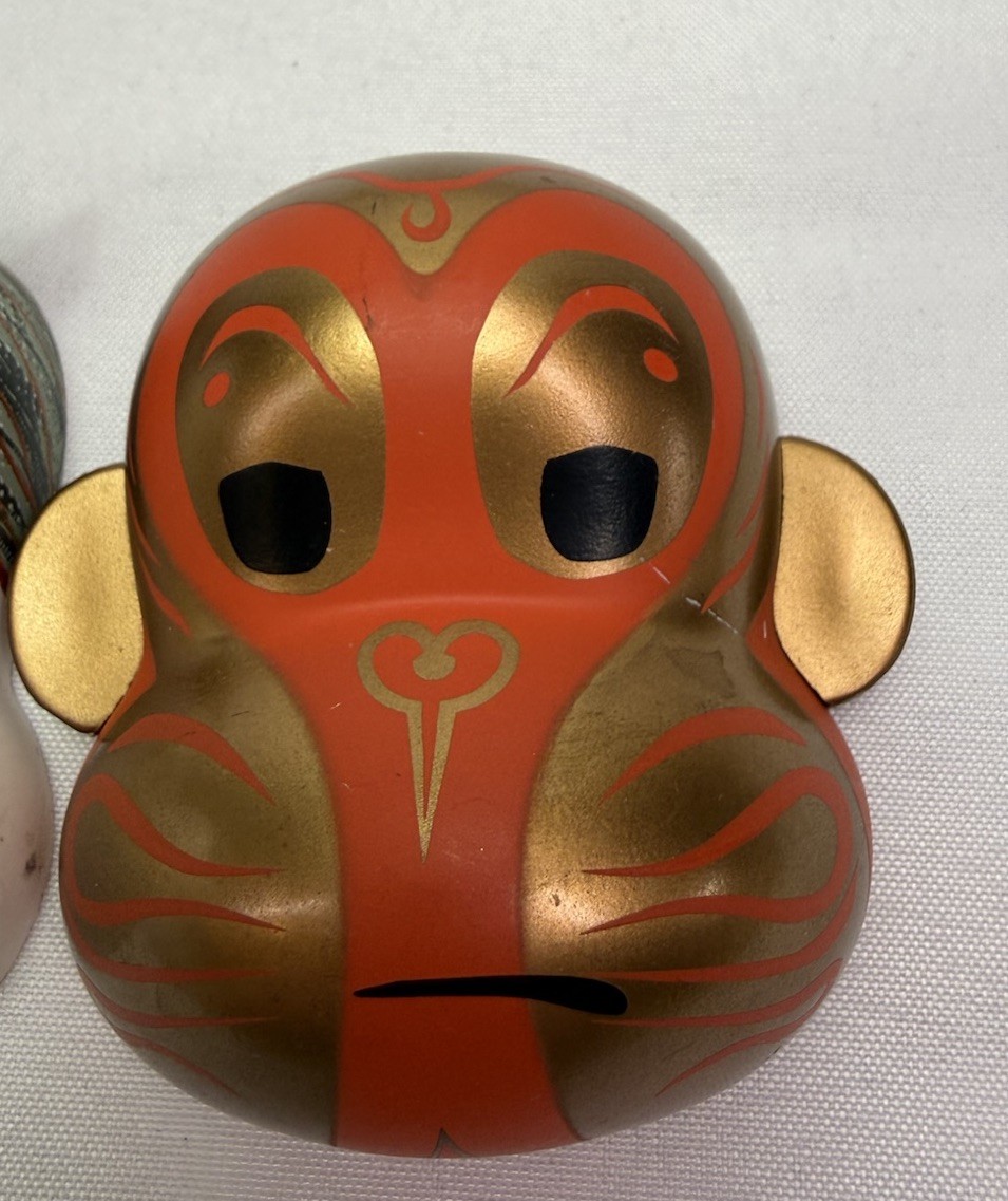 Omi Munky King Luke Chueh Vinyl Toy Loose Gold Finish Edition # 150 2011