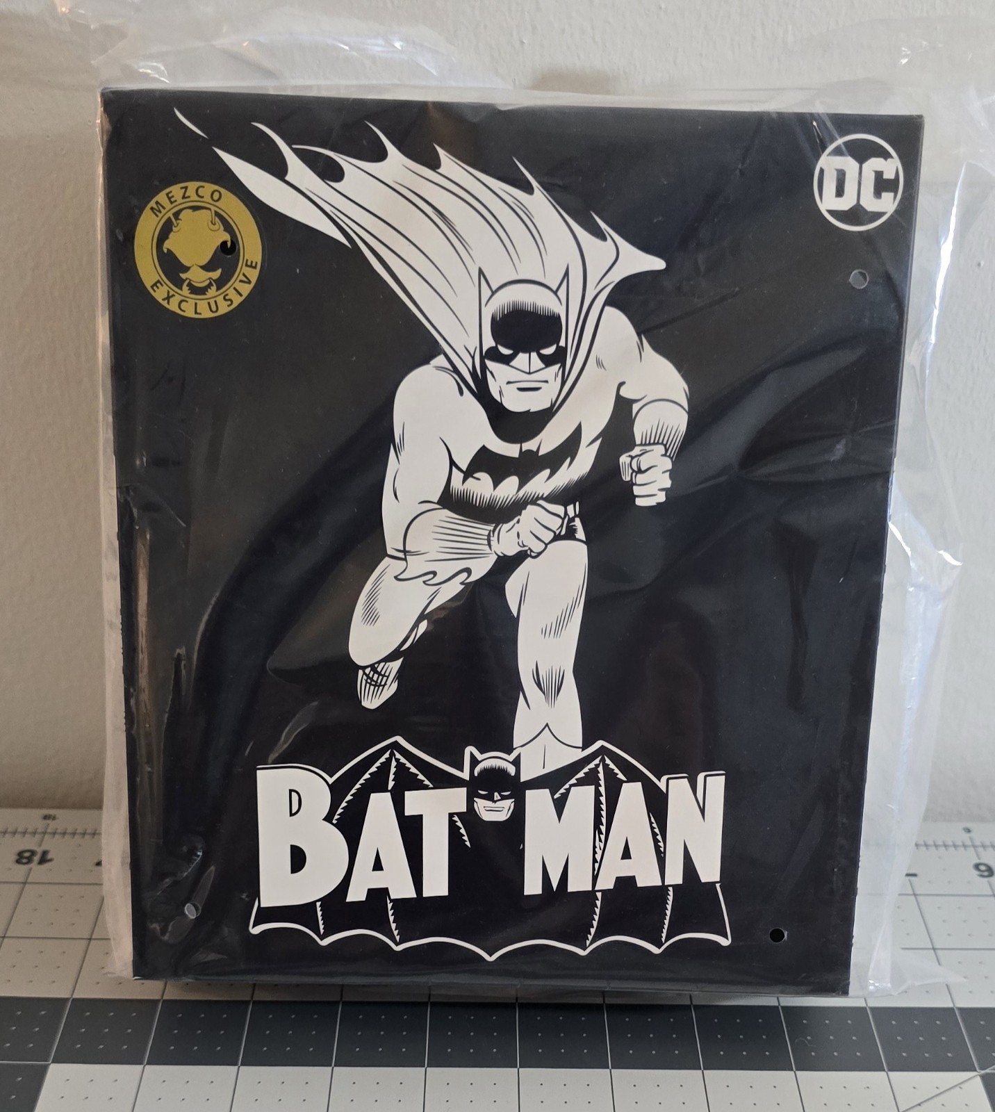 Mezco One 12: DC Comics Batman Golden Age Caped Crusader Edition Action Figure