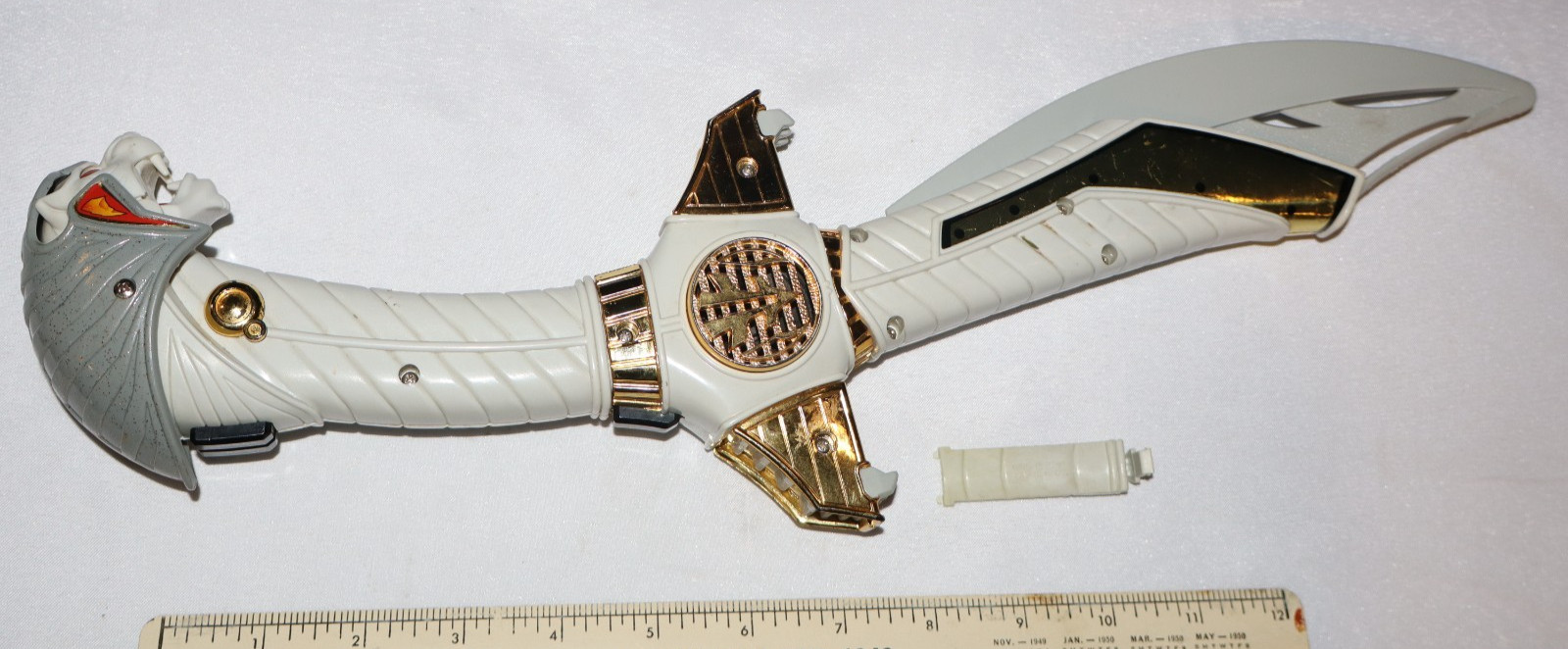 1994 VTG 17&Prime; Power Rangers Bandai White Gold Talking Saba Sword Complete w cover