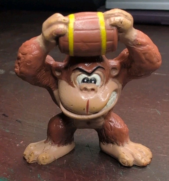 Vintage 1982 Donkey Kong Nintendo Coleco 2.5” PVC Arcade Figure Toy