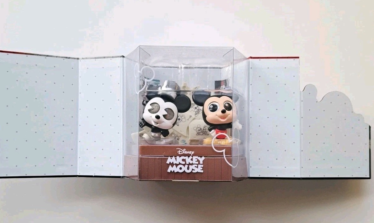 Disney Doorables Grand Entrance Mickey Mouse – Steamboat Willie Figures Set NIB