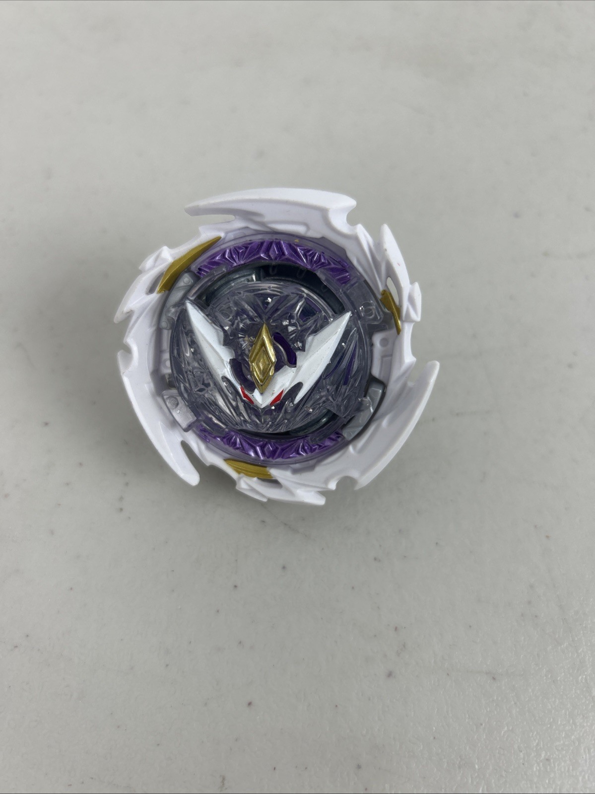 Beyblade Burst QuadDrive Hasbro Belfyre B7 F4068 Purple White Gold. TESTED!