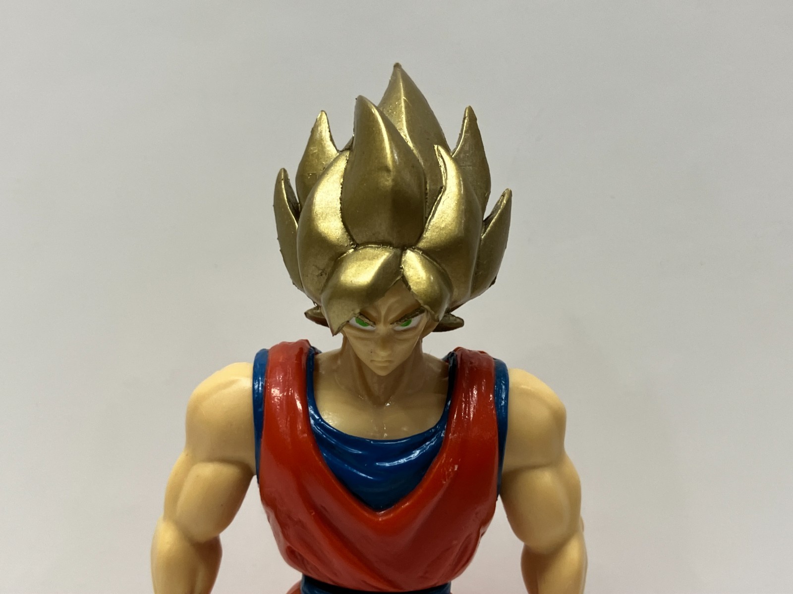 Bandai DBZ Dragon Ball Z Super Battle Collection GOKU action figure – Gold Hair