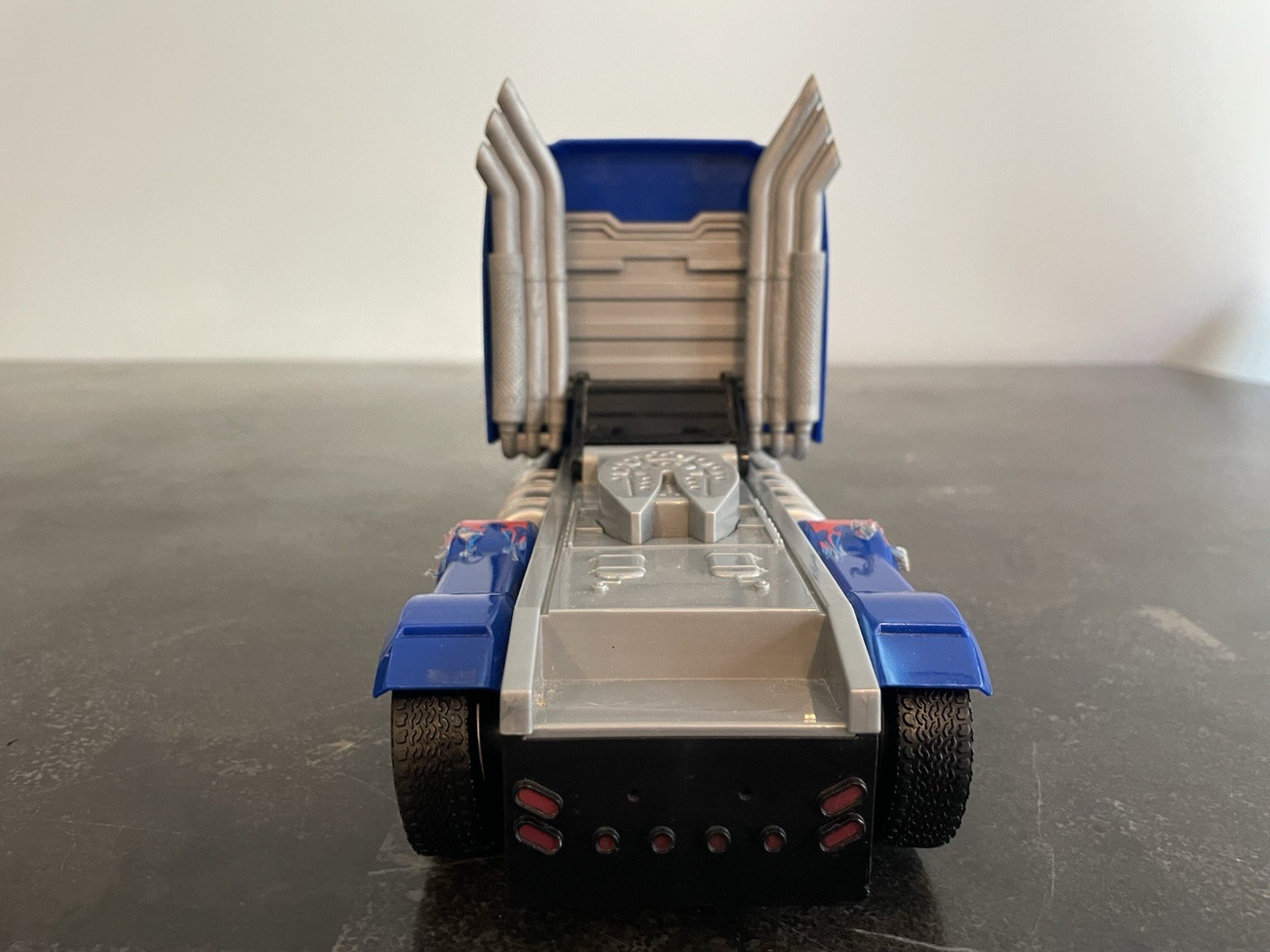 TRANSFORMERS AOE RC Optimus Prime Remote Control Truck No Remote Hasbro 2014