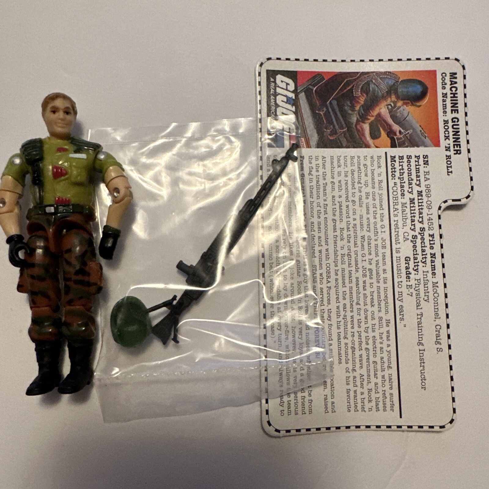 1997 Gi Joe Stars and Strips 3.75&Prime; Rock N Roll v5 Figure Complete w/ Filecard