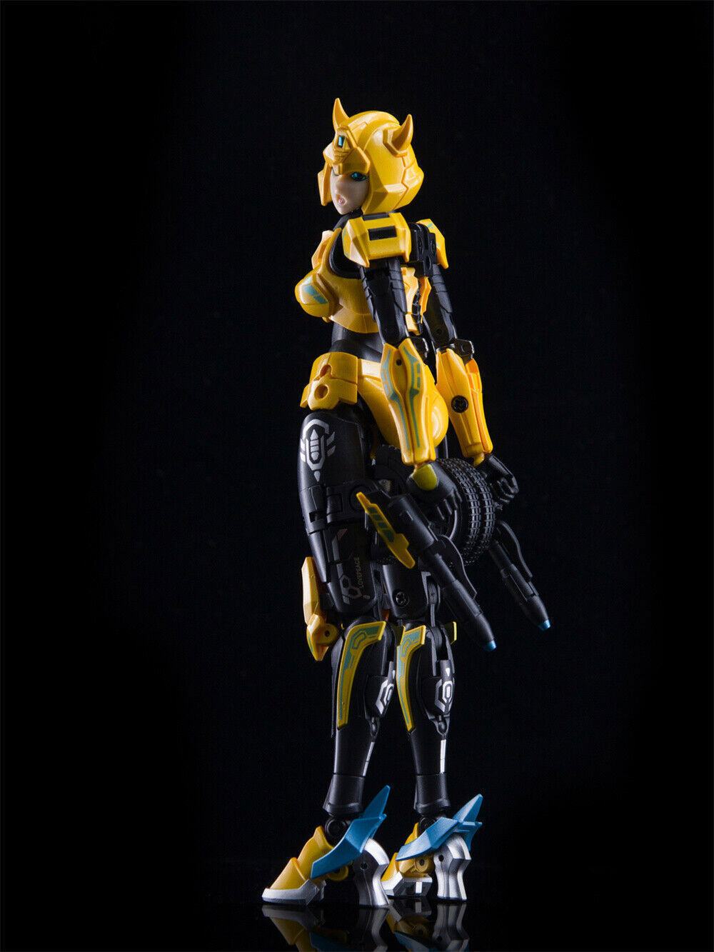 CollectionSpace CS-01 Transforms Bishoujo Little Bee Mecha Girl Figure Gift