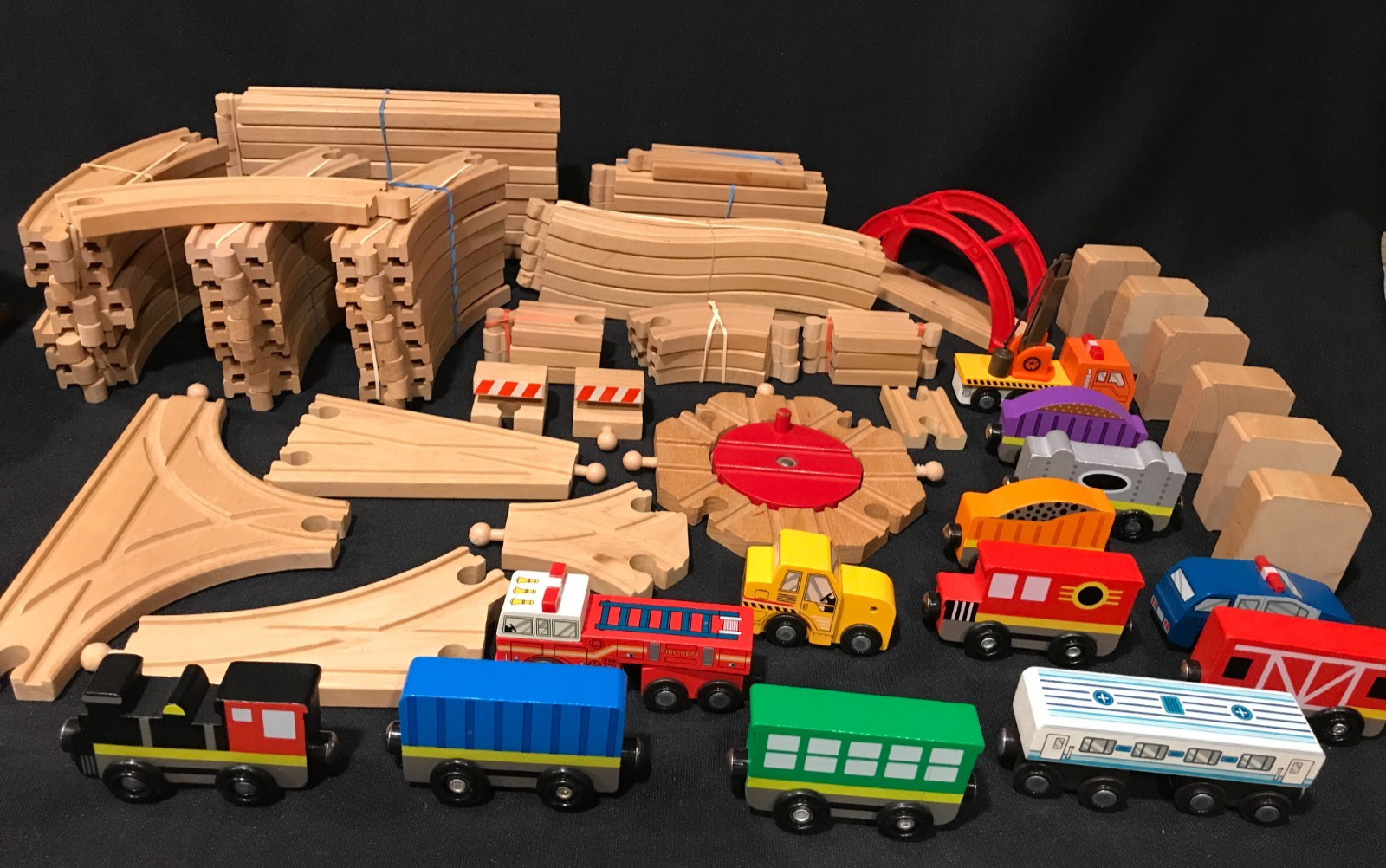 Thomas Train Compatible Wooden Railway; 64 Tracks; 13 Vehicles; 6 Trestles