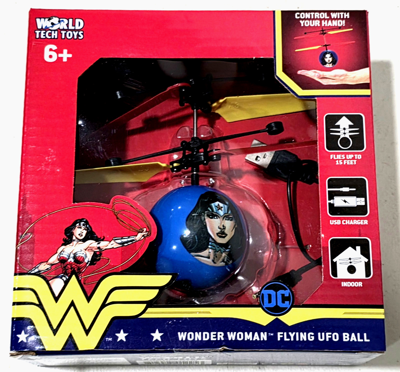 DC World Tech Toys Wonder Woman Flying UFO Ball Hovers USB Charger Indoor NEW