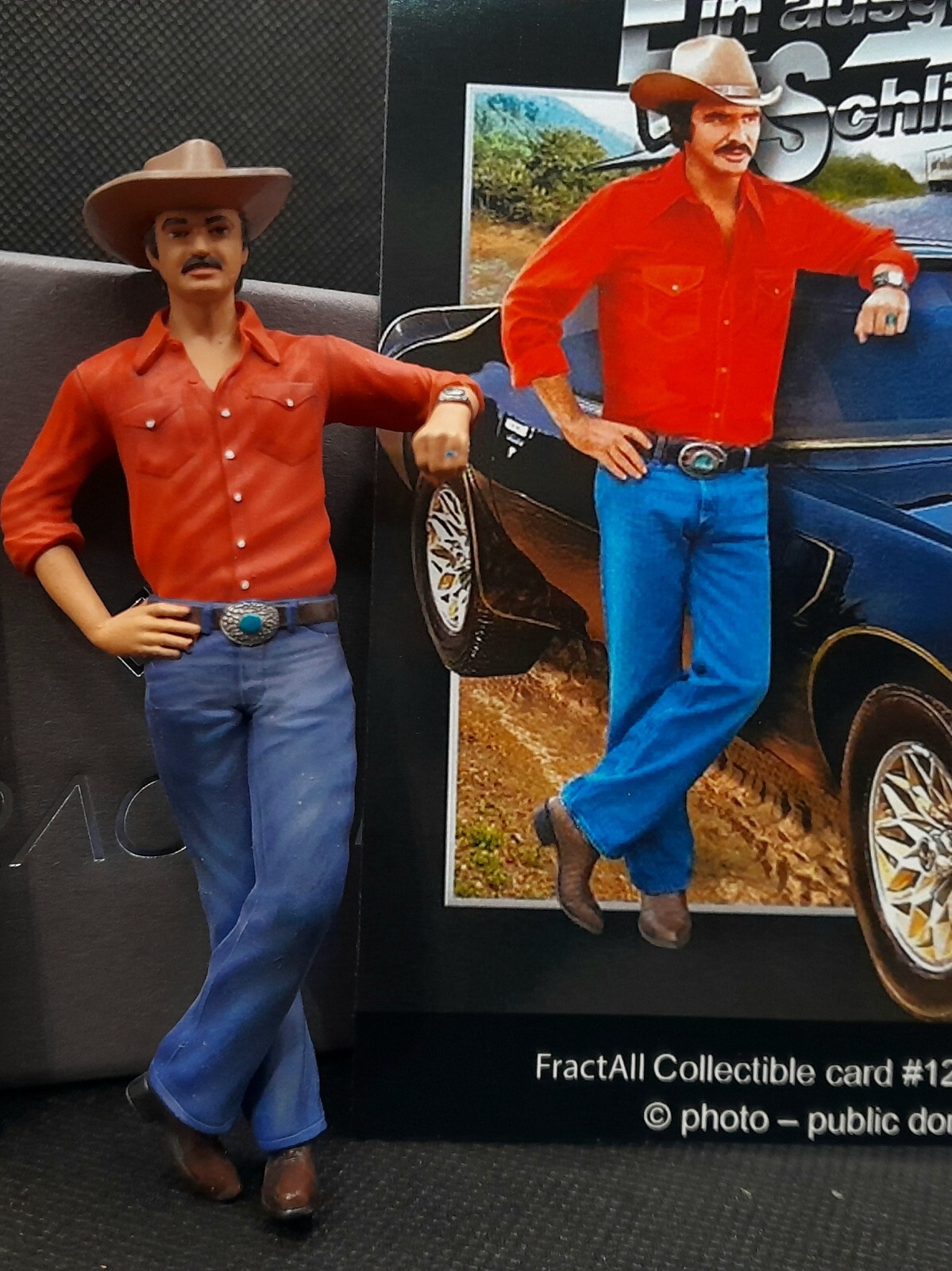 1/18 Burt Reynolds as « The Bandit » for diecast collectors