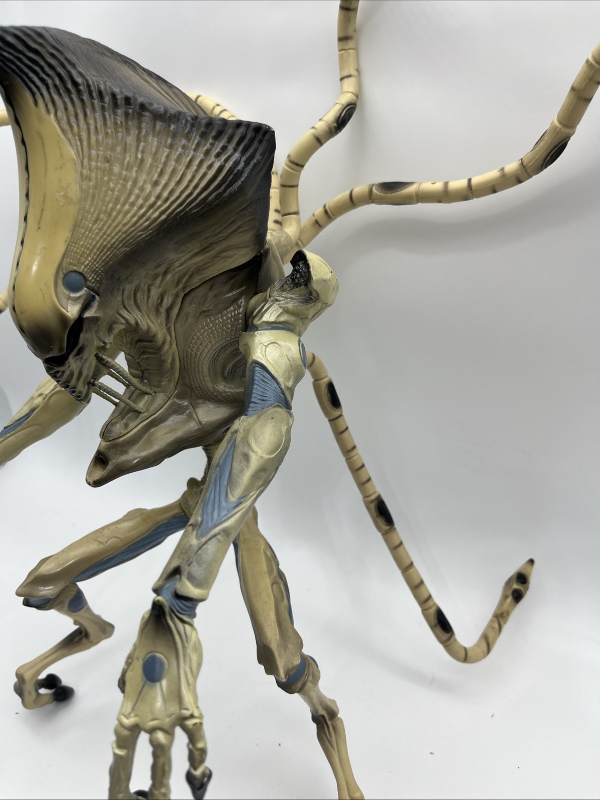 Alien Supreme Commander Independence Day 14&Prime; Action Figure 1996 Trendmasters
