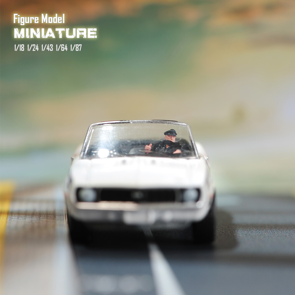 1/18 1/24 1/64 1/87 Miniatures Male Outfit Driver Policeman Scene Figure For Car