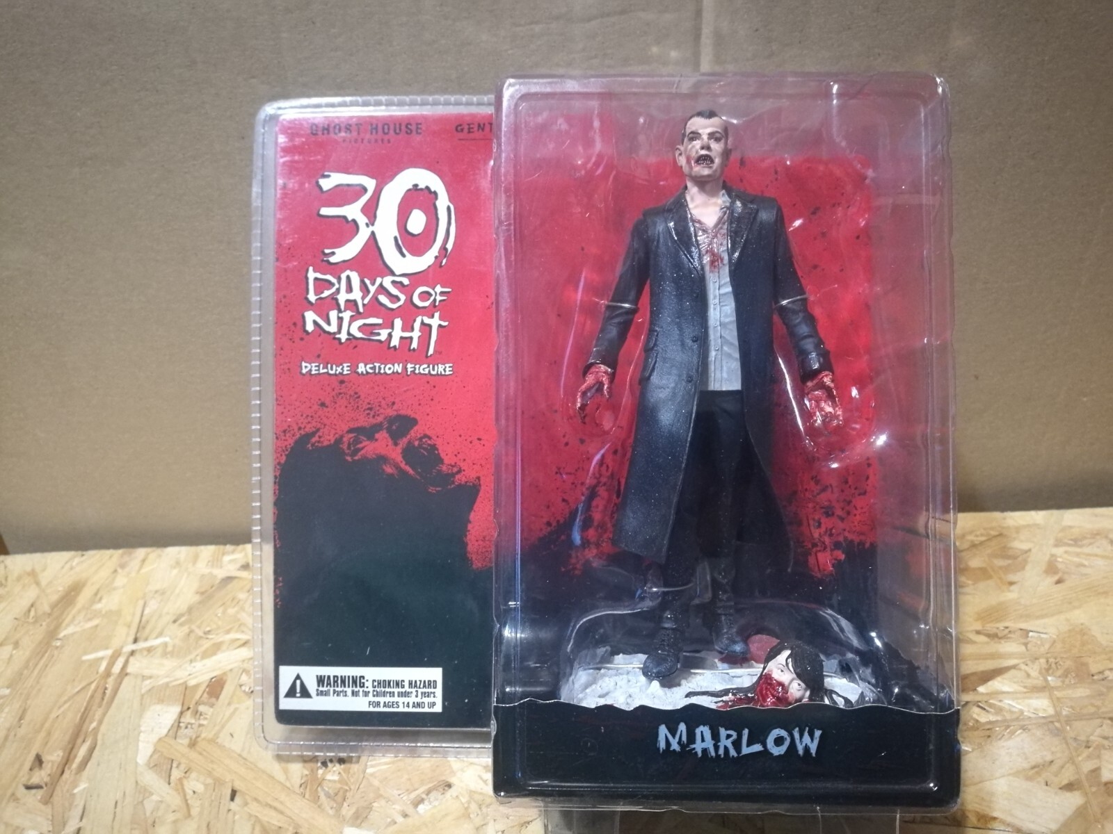 Gentle Giant LTD 2009 Dark Days LLC 30 Days Of Night Marlow Action Figure, New