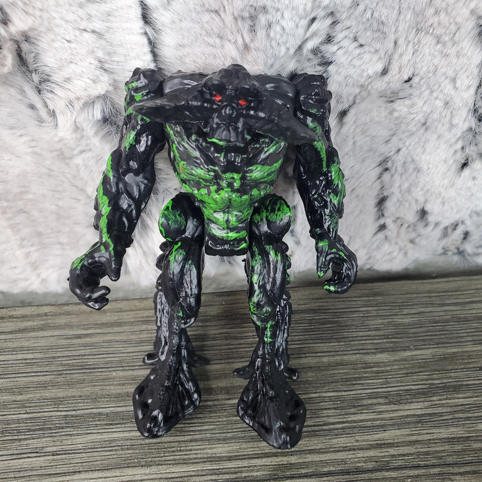 Final Faction Kharn Brute Limited Edition Venom Figure Black Green Loose 2022