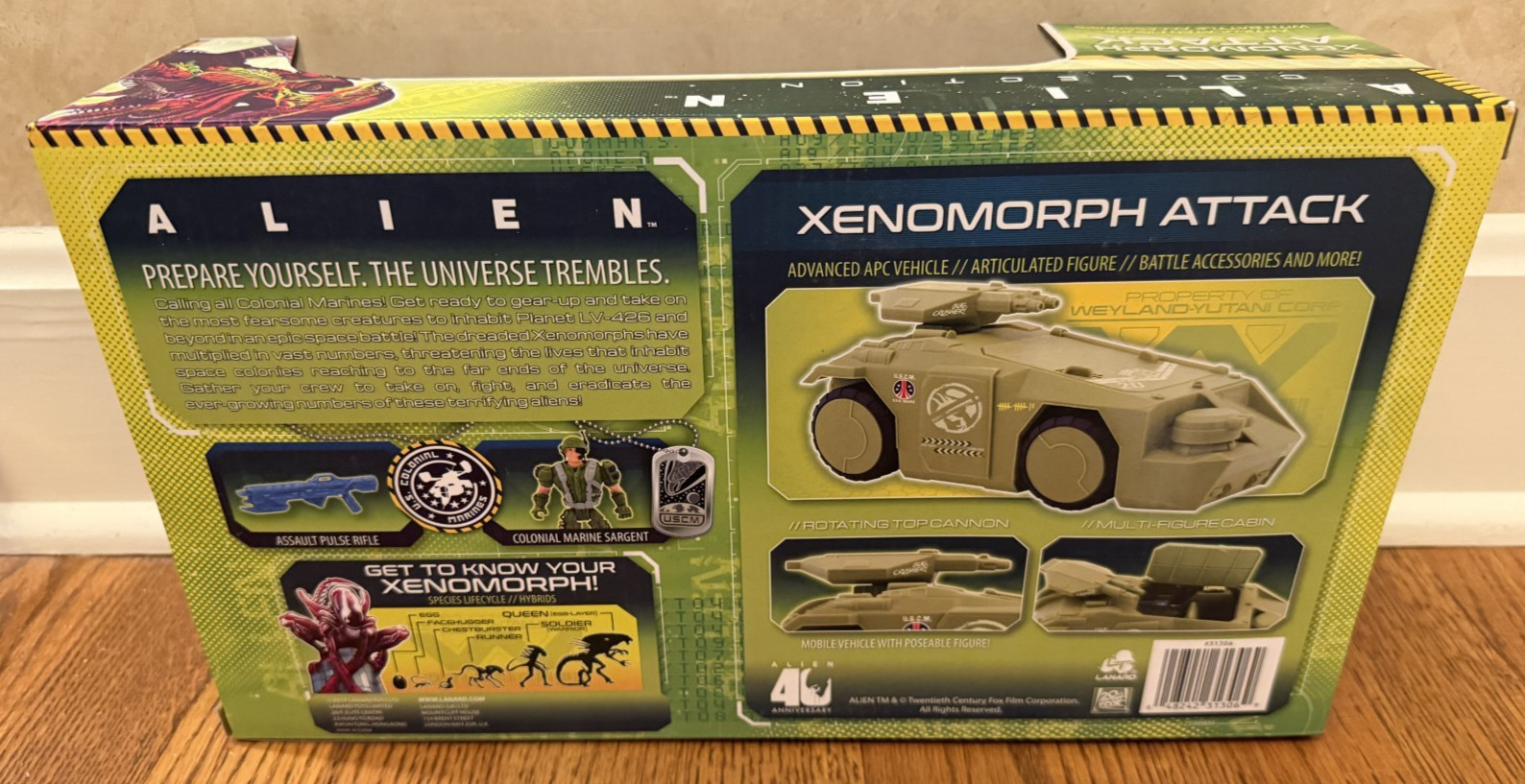 Alien Collection Xenomorph Attack Advanced APC Vehicle Space Colony Battle Set