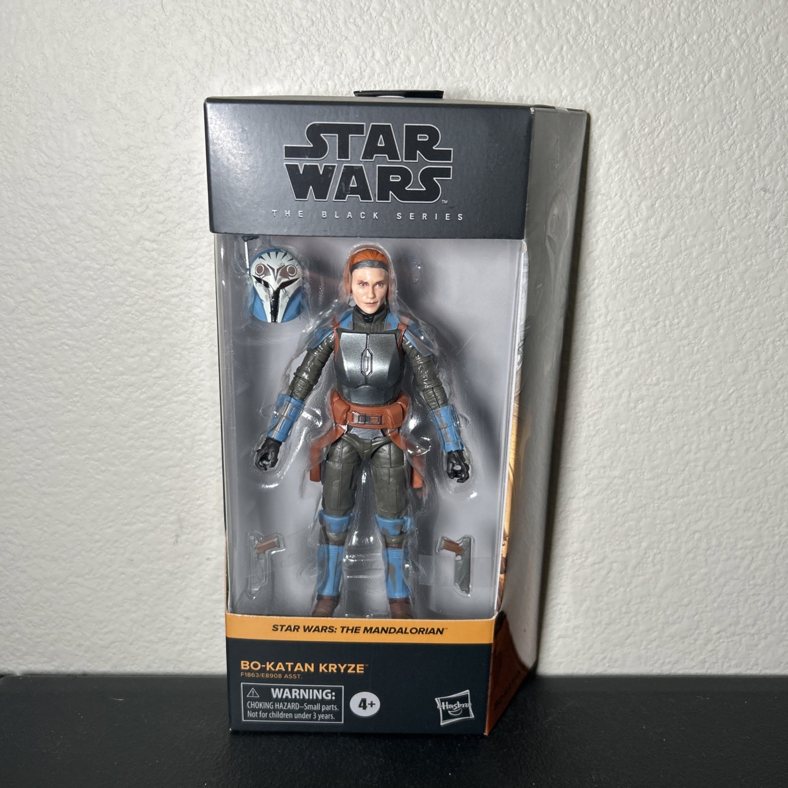 Hasbro Bo-Katan Kryze 6 inch Action Figure – F1863