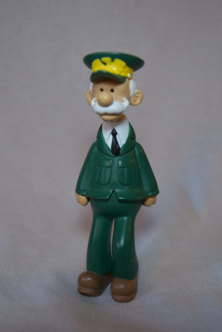 2000 Dark Horse Comics Beetle Bailey General Halftrack Figure