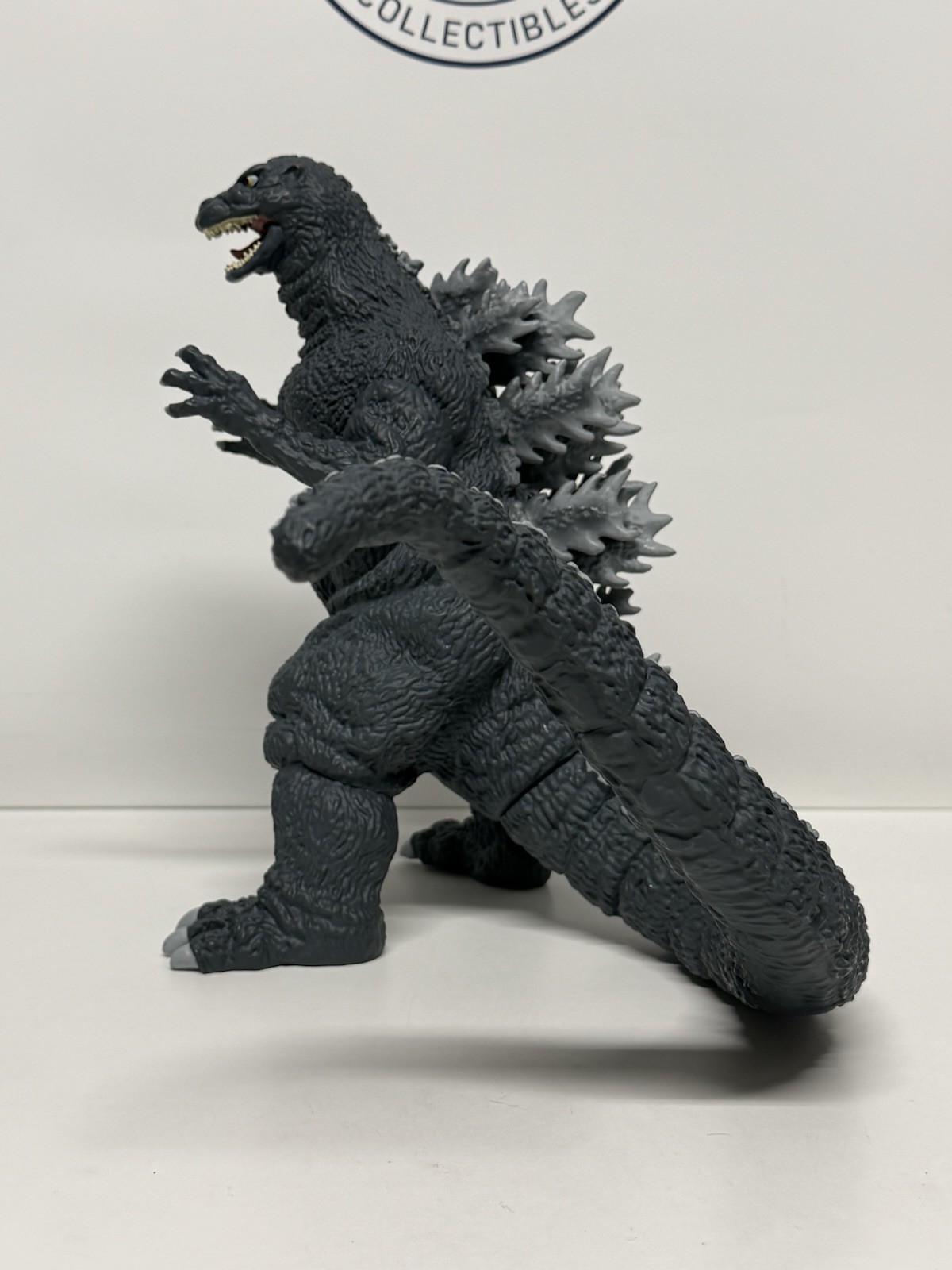 Diamond Select Toys Godzilla Figure Bank