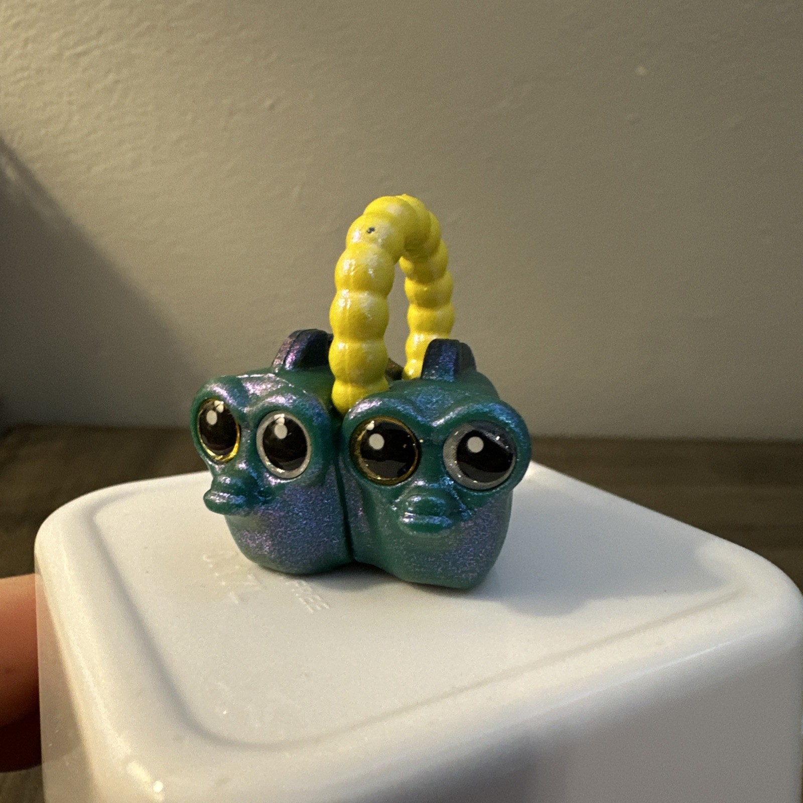 Disney Doorables Villains Special Edition Figure Flotsam & Jetsam NEW
