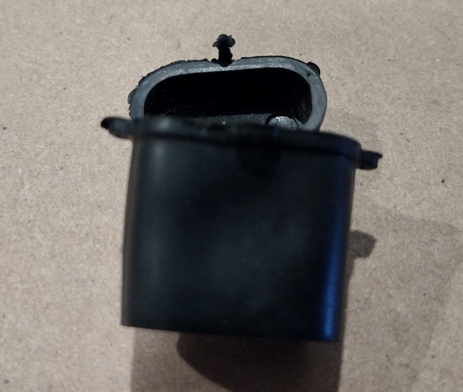 Marx Johnny West General Custer Binocular Case In Good Used Cond Intact