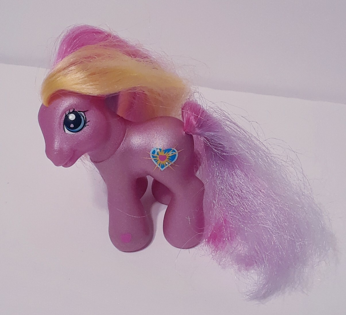 2002 Hasbro My Little Pony SUN SPARKLE STAR HEART 3.5” Collectible Pony Figure