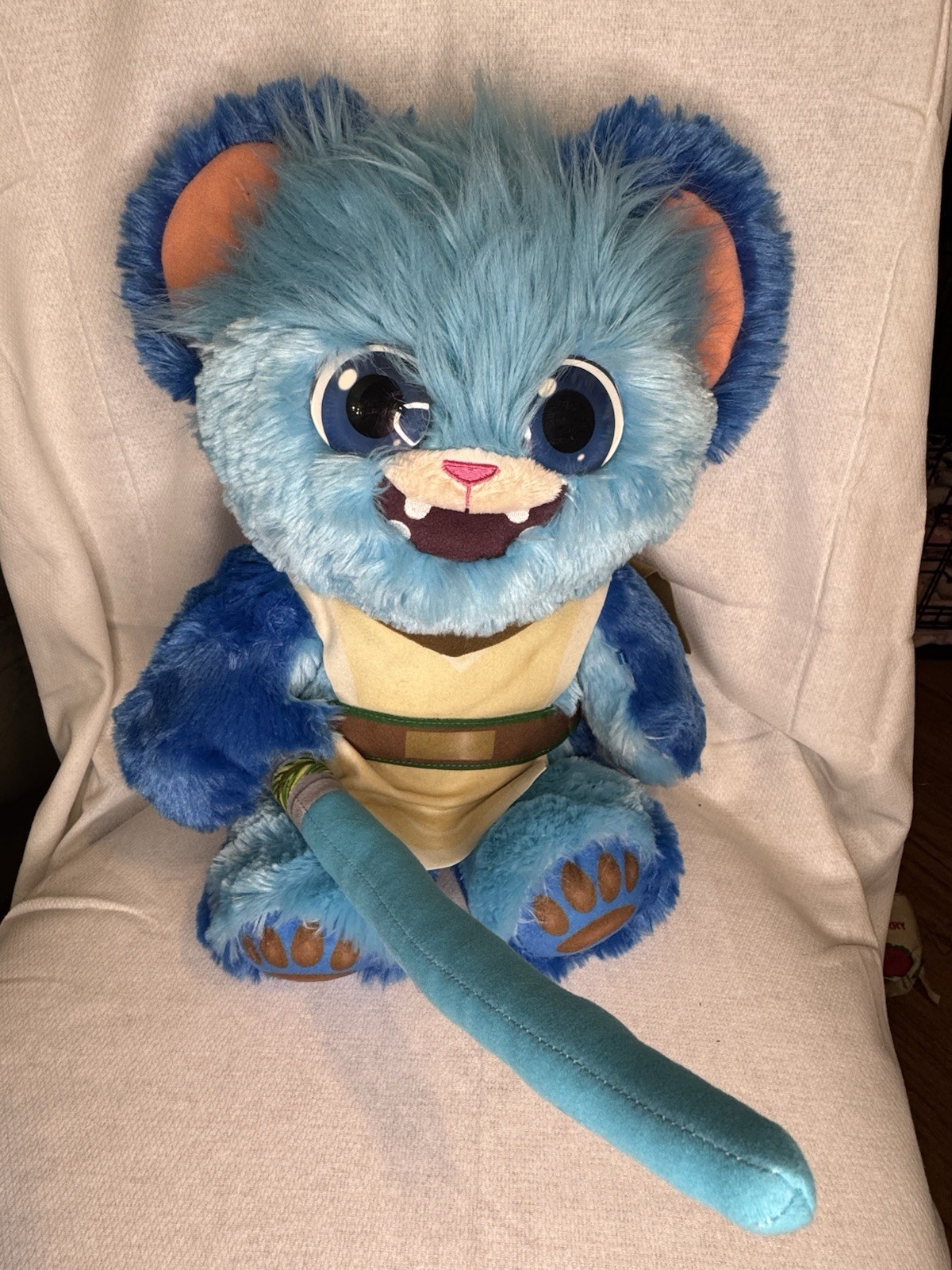 Star Wars Young Jedi Adventures Fuzzy Force Nubs 15&Prime; Plush Toy Soft Lightsaber