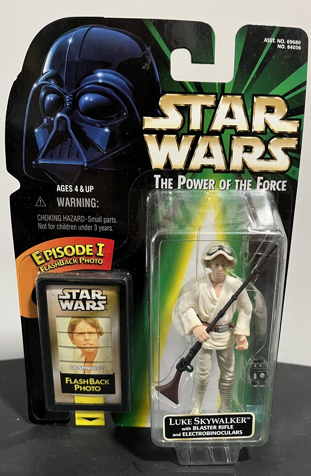 Star Wars Luke Skywalker w/ Blaster Rifle + Electrobinoculars Hasbro 1998 Sealed