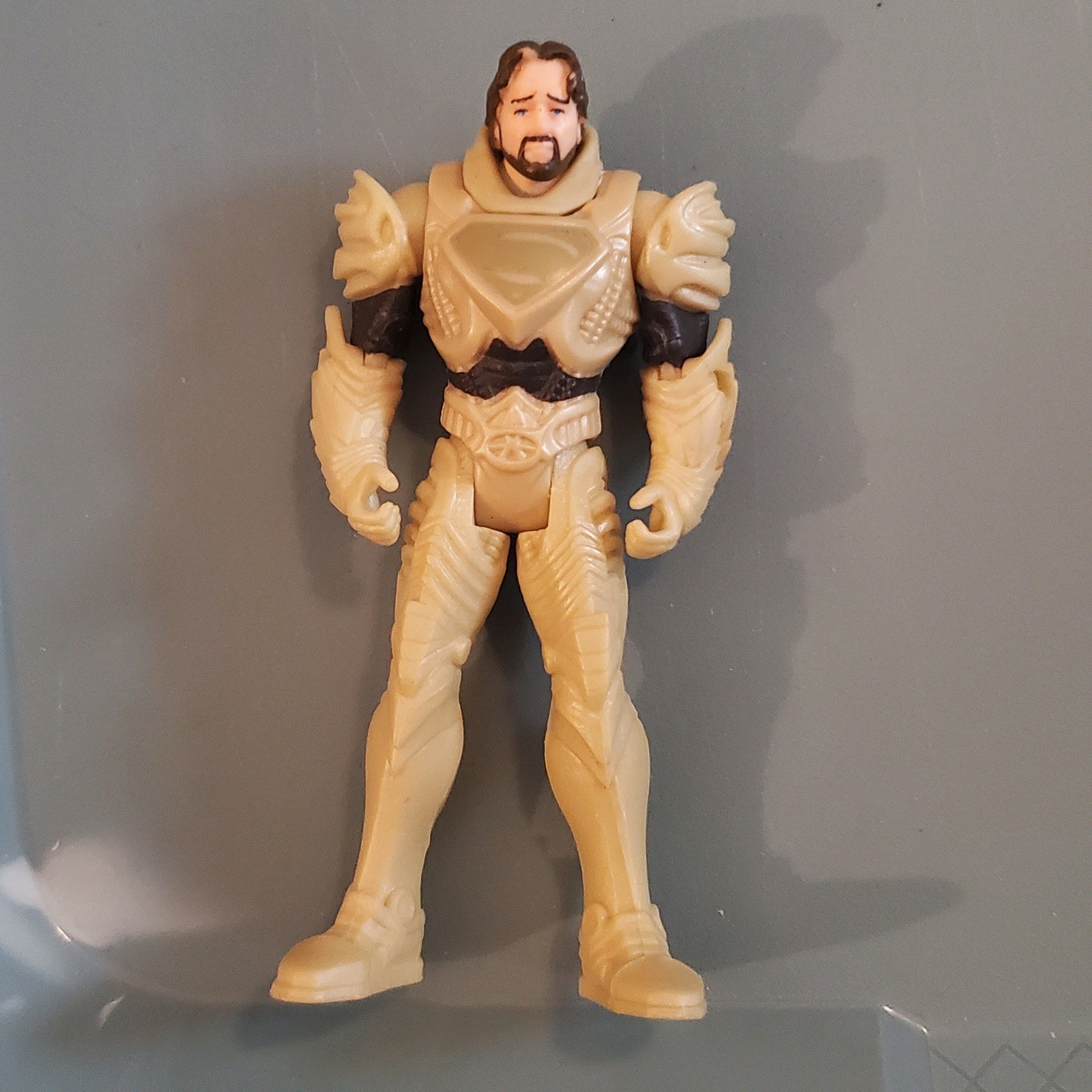 Mattel DC Man of Steel Jor-El Action Figure Kryptonian Armor Russell Crowe 2013