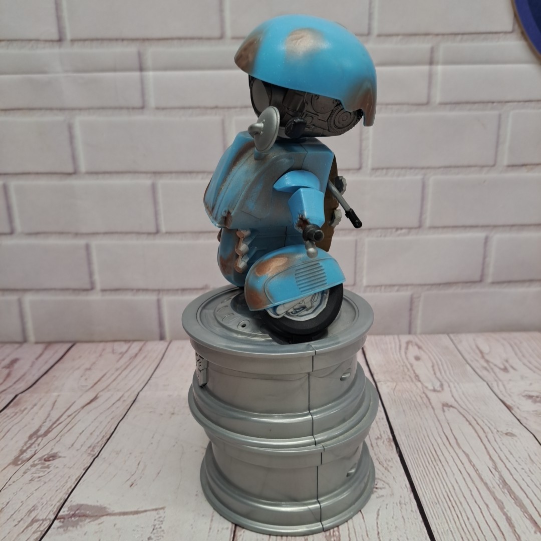 Dancing Autobot Sqweeks TLK The Last Knight 2017 Transformers Hasbro Working