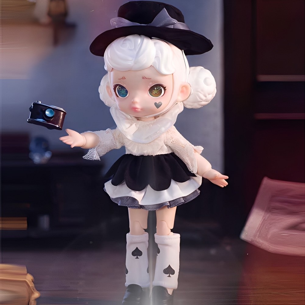 Laura Black & white spectral Series Movable Doll Confirmed Blind Box Figure Toy