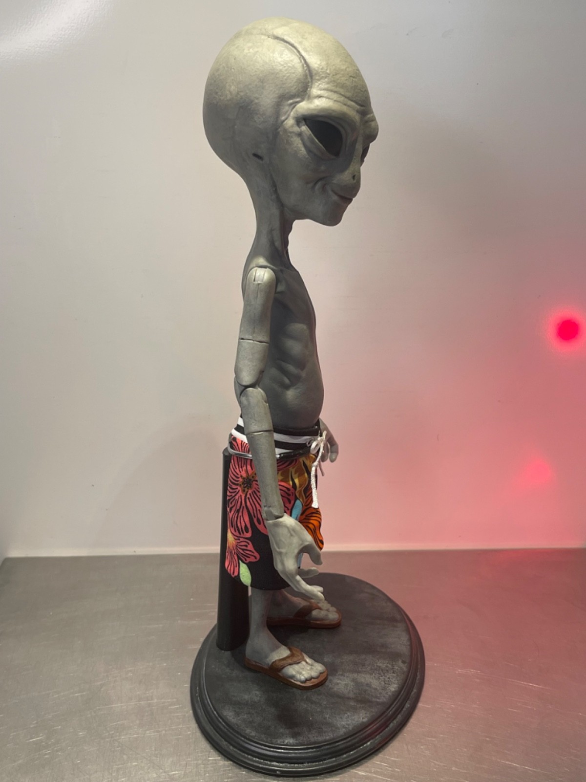 1:6 Scale Custom Grey Vacation Alien Figure 10&Prime; inch Area 51 UFO Art Statue OOAK