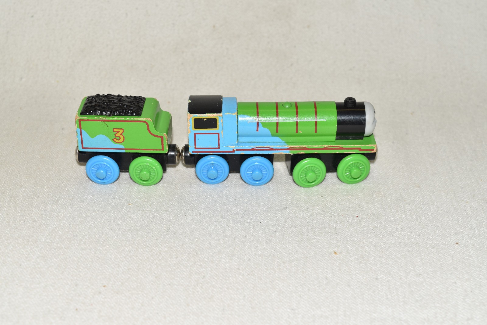 Thomas & Friends HENRY « 60 Year Edition » Engine Limited Anniversary Release RARE