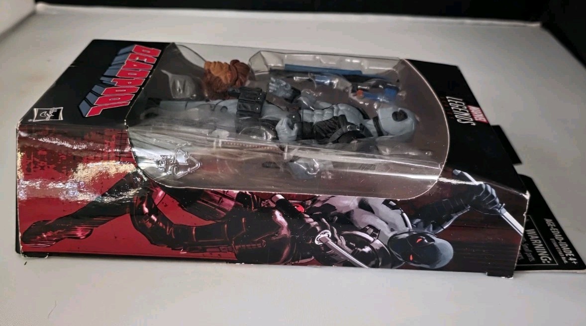 Marvel Legends DEADPOOL Gray X Force version NO Sasquatch BAF 2017 Hasbro