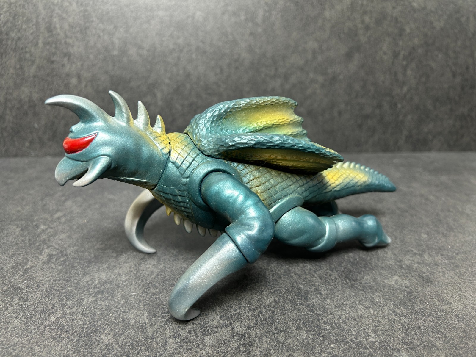 Marusan Gigan Flying Sofubi 9.8&Prime; Soft Vinyl Figure Godzilla 2002