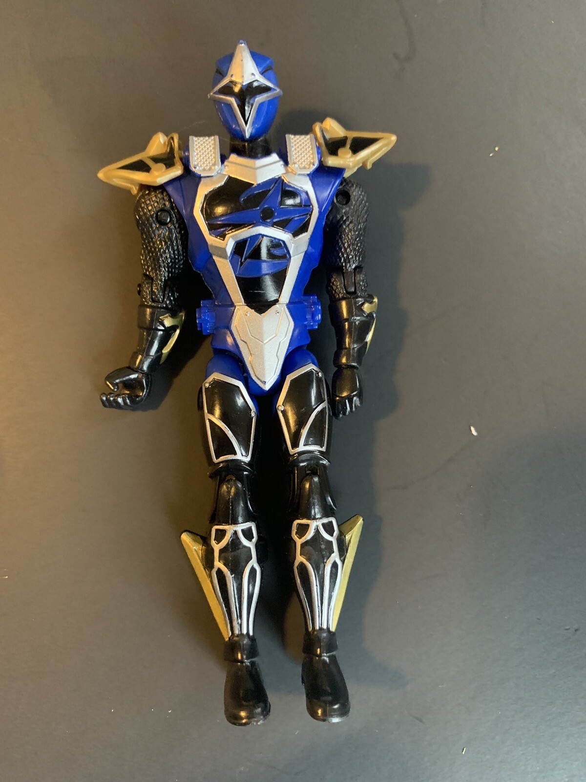 Mighty Morphin Power Rangers Figures – Lot Of 9. From Vintage 1994 To 2017.