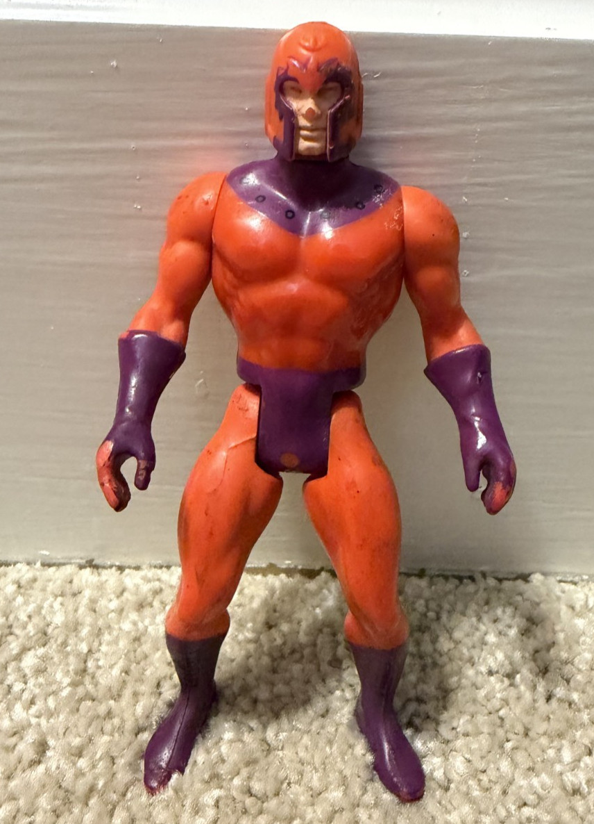 Magneto Secret Wars 1984 Mattel Action Figure Marvel Universe Vintage Comic Book