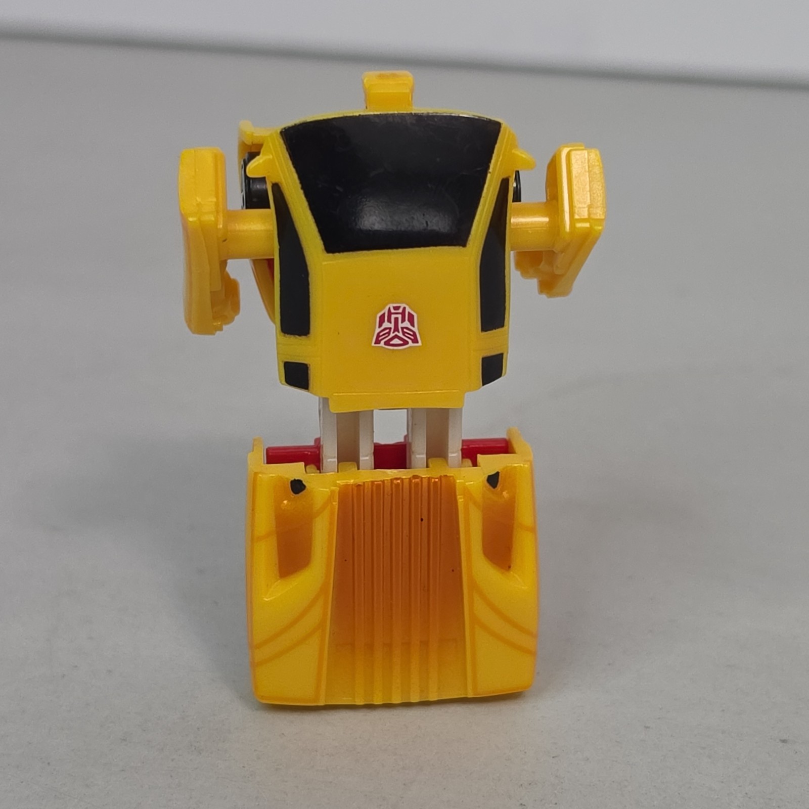 Transformers 2000 Spy Changers Yellow Autobot Eaglekiller