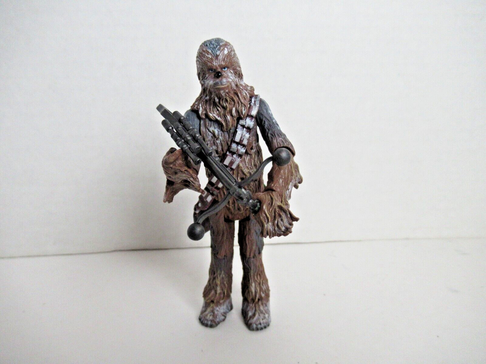 Star Wars Vintage 2004 Hasbro Chewbacca 4.75in Action Figure w/ Accessories