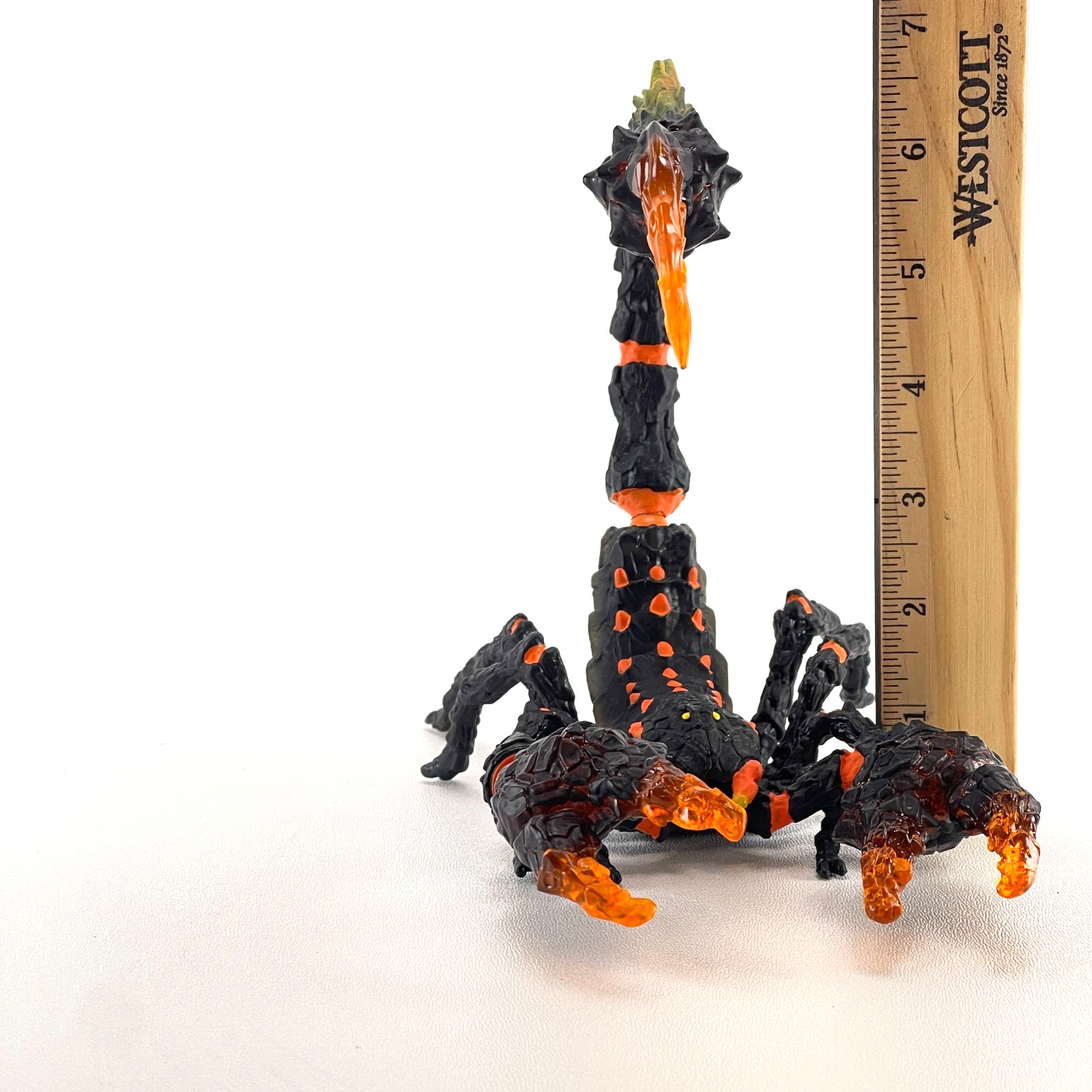 Schliech Eldrador Creatures Lava Scorpion Figure – Free Shipping