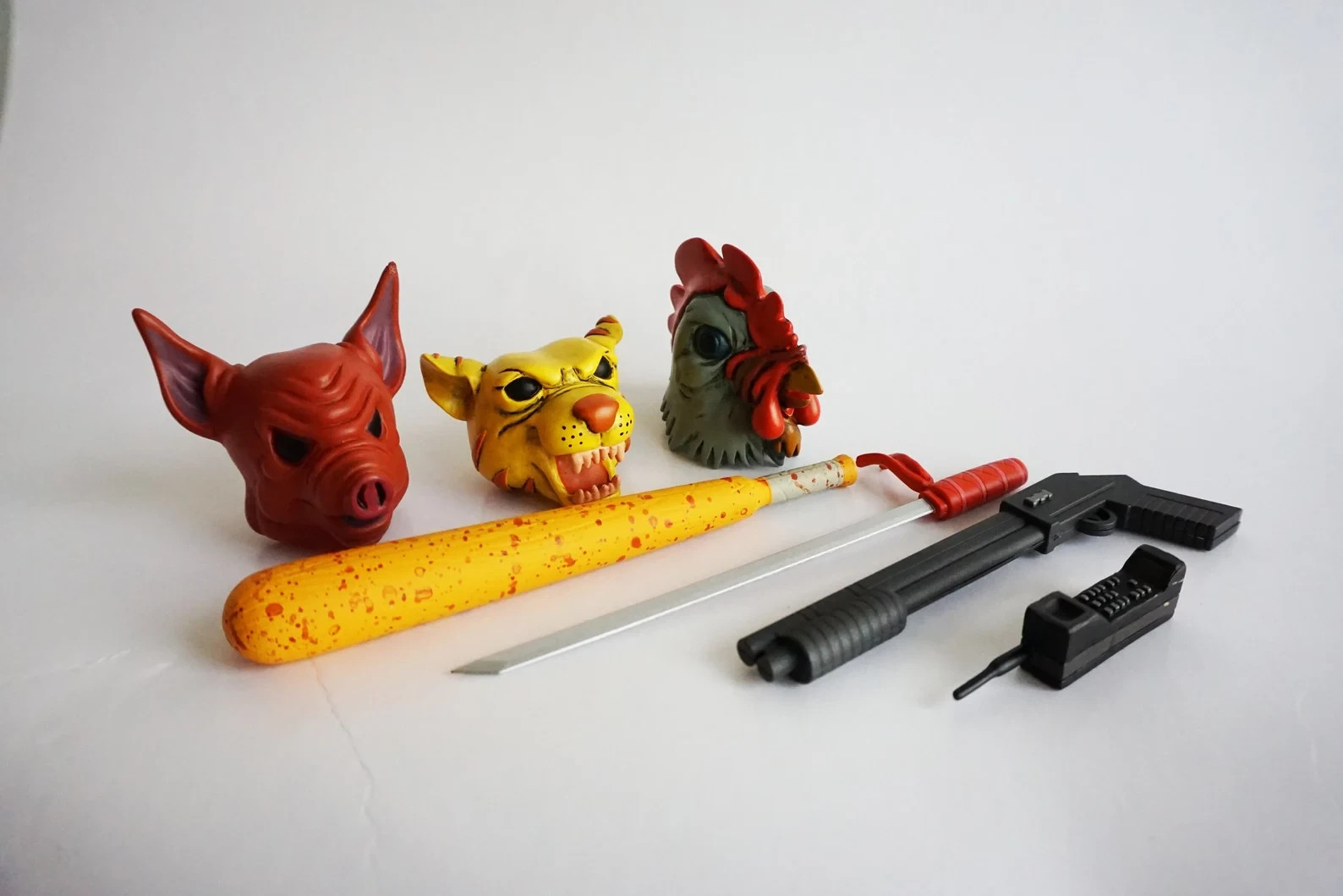 Hotline Miami Jacket figure by Erick Scarecrow x Devolver Digital