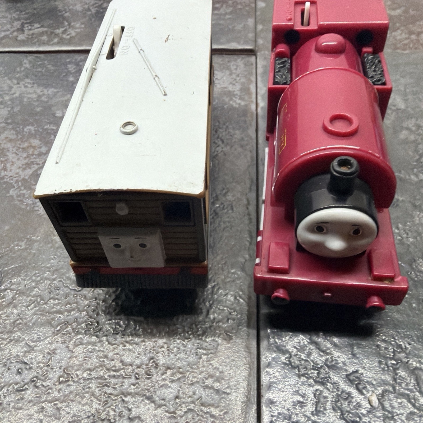 Thomas TrackMaster Motorized Train Lot 36 Pieces Engines Cargo Bundle Untested