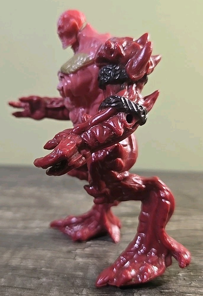 Final Faction Kharn Alien Hive General ( Diabol ) Action Figure.