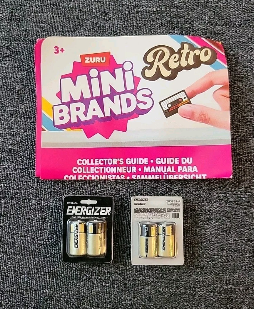 2 Mini Brands Retro Energizer Batteries Pack Dollhouse Miniature Toy Lot