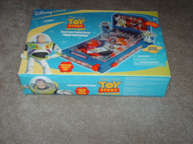 Toy Story Lighted Tabletop Pinball Machine « Buzzlight Battle For The Galaxy » Box
