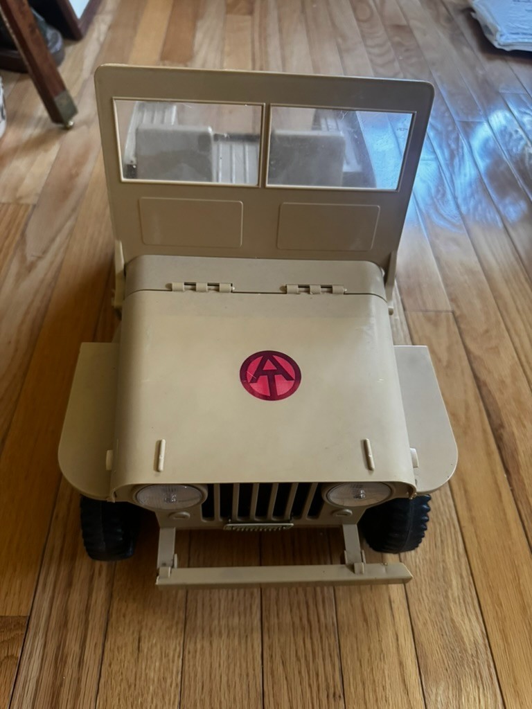Vintage G.I. Joe Desert Patrol Adventure Tan Jeep Adventure Team Vehicle