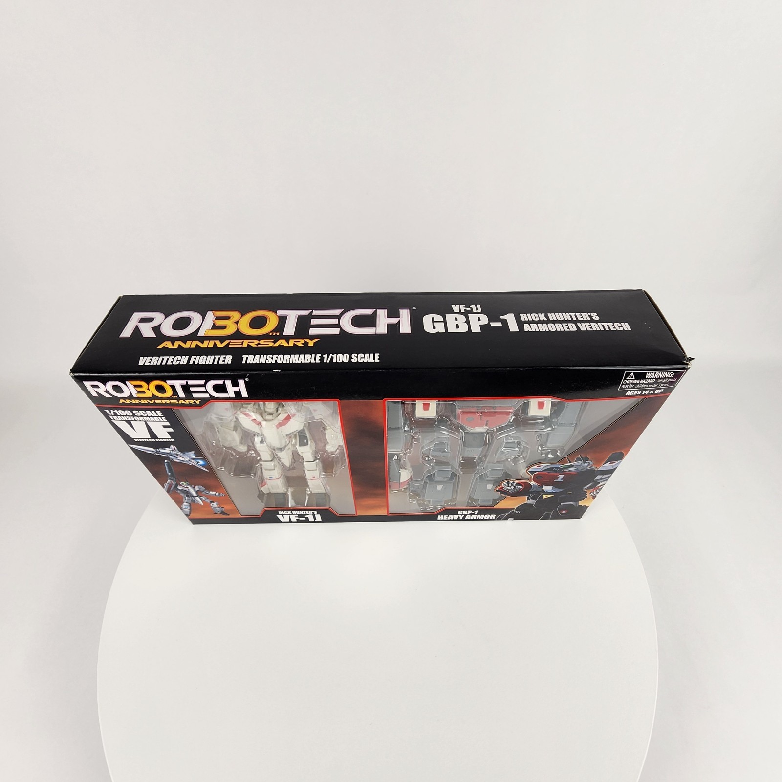 Robotech 30th Anniv. Rick Hunter VF-1J GBP-1 Heavy Armor Veritech 1/100 Toynami